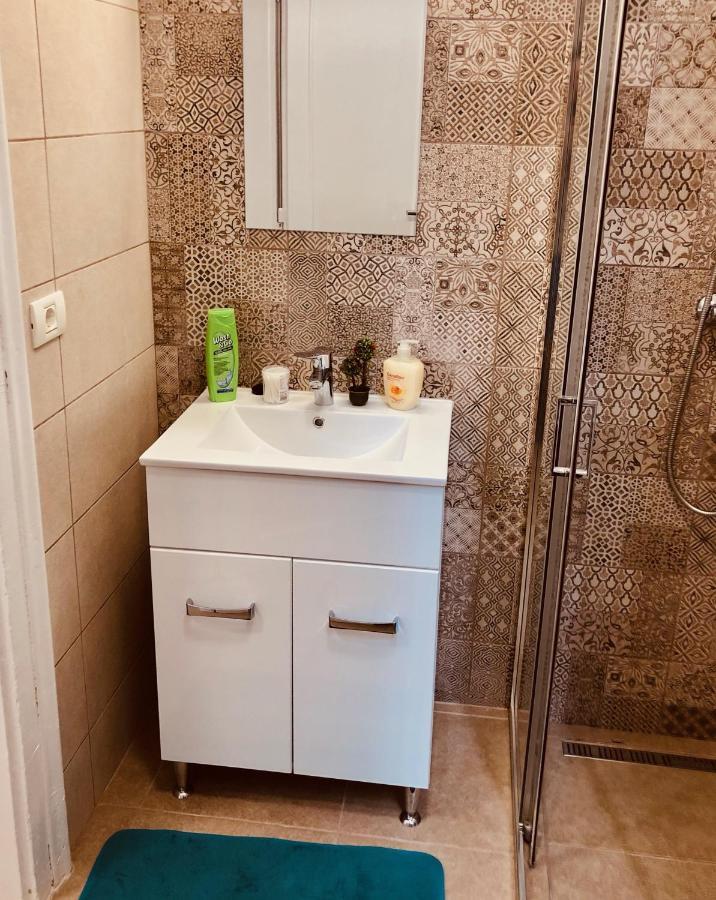 Apartment Joy Paris 5&6 *